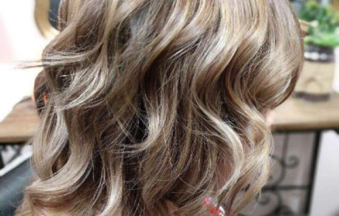 Ash blonde curls with soft dimension